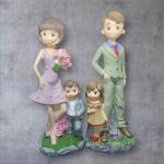 Cute Parents and Kids Resin Statue – Family Gift, Home Décor Ornament for Bedroom, Living Room, and Tabletop